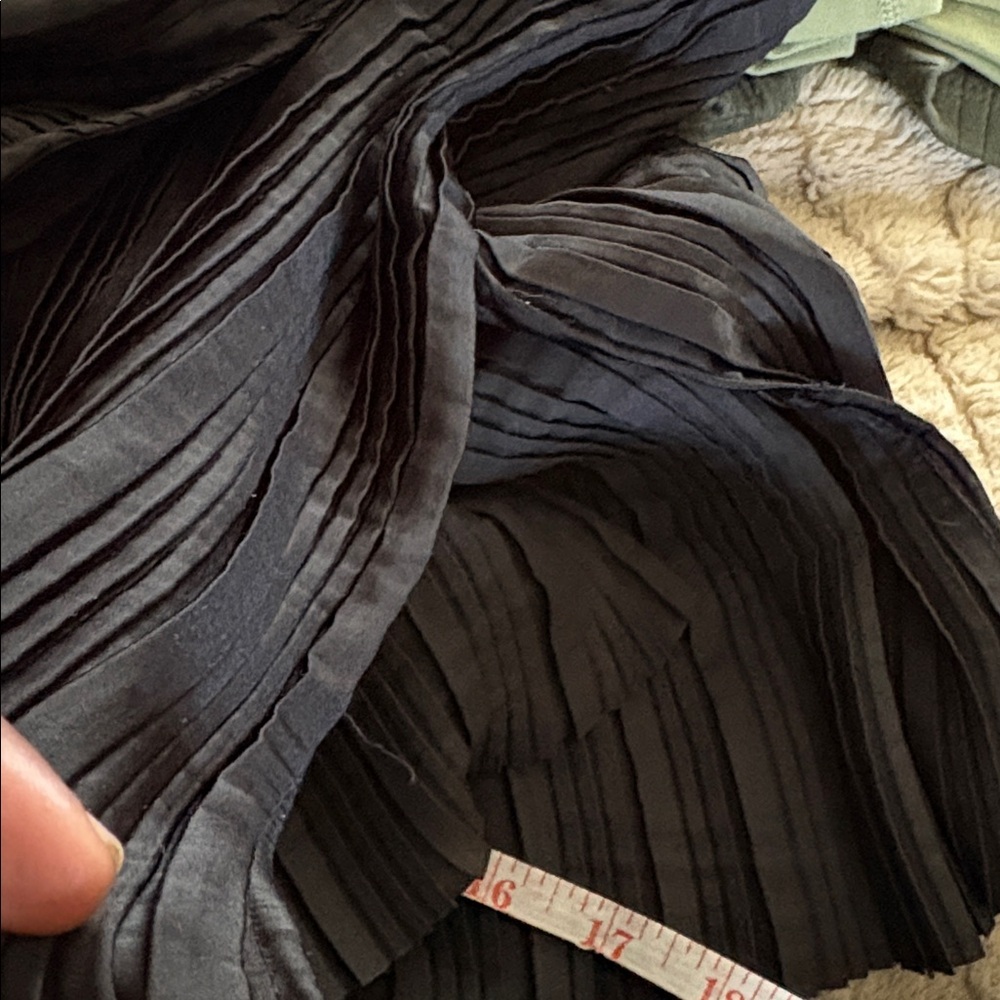 Zara Black Pleated Sleeveless Women's Top - Picture 5 of 5